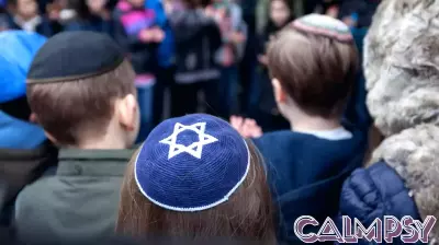 New psychological model explains why antisemitism emerges on both the right and the left